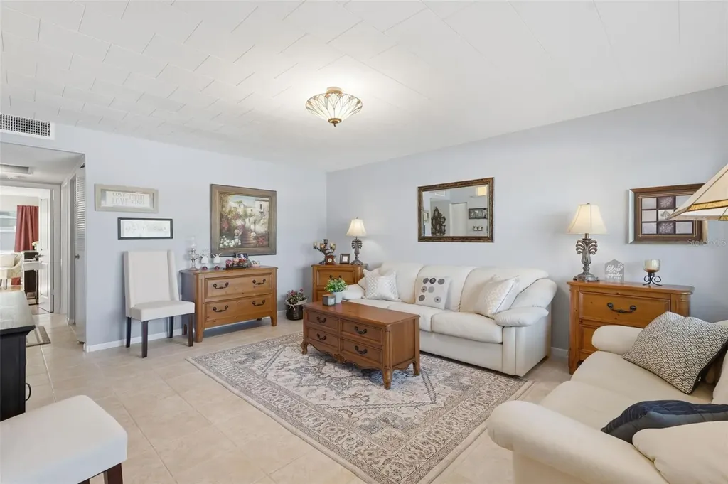 1235 S Highland Avenue Clearwater FL 33756