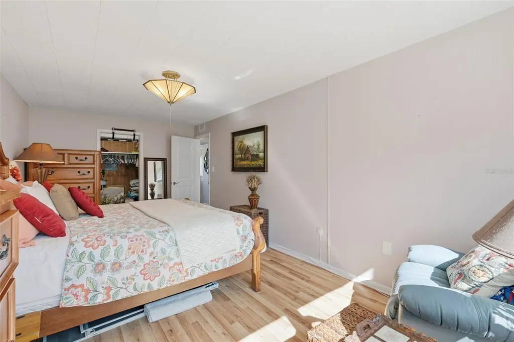 1235 S Highland Avenue Clearwater FL 33756
