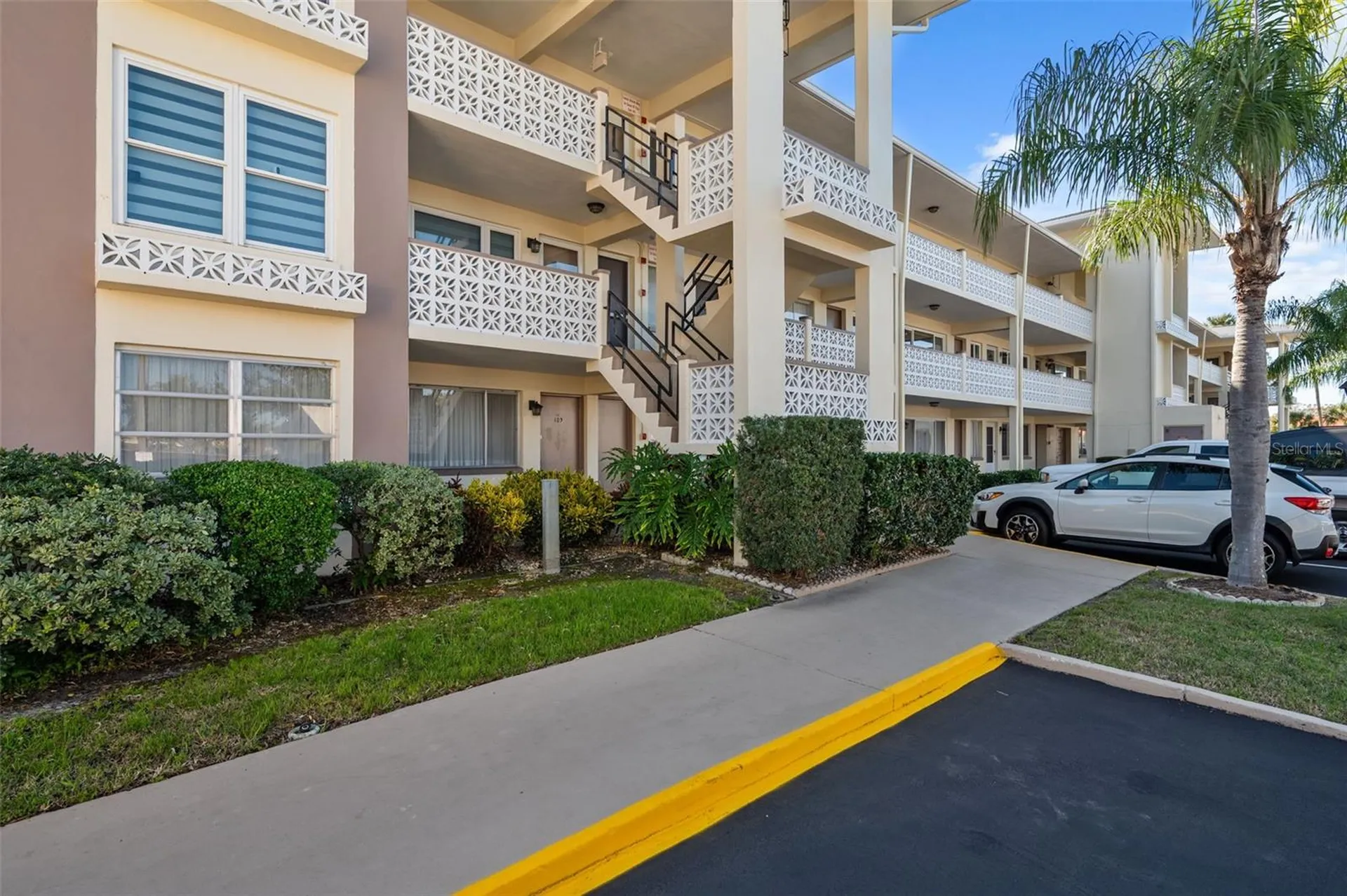 1235 S Highland Avenue Clearwater FL 33756