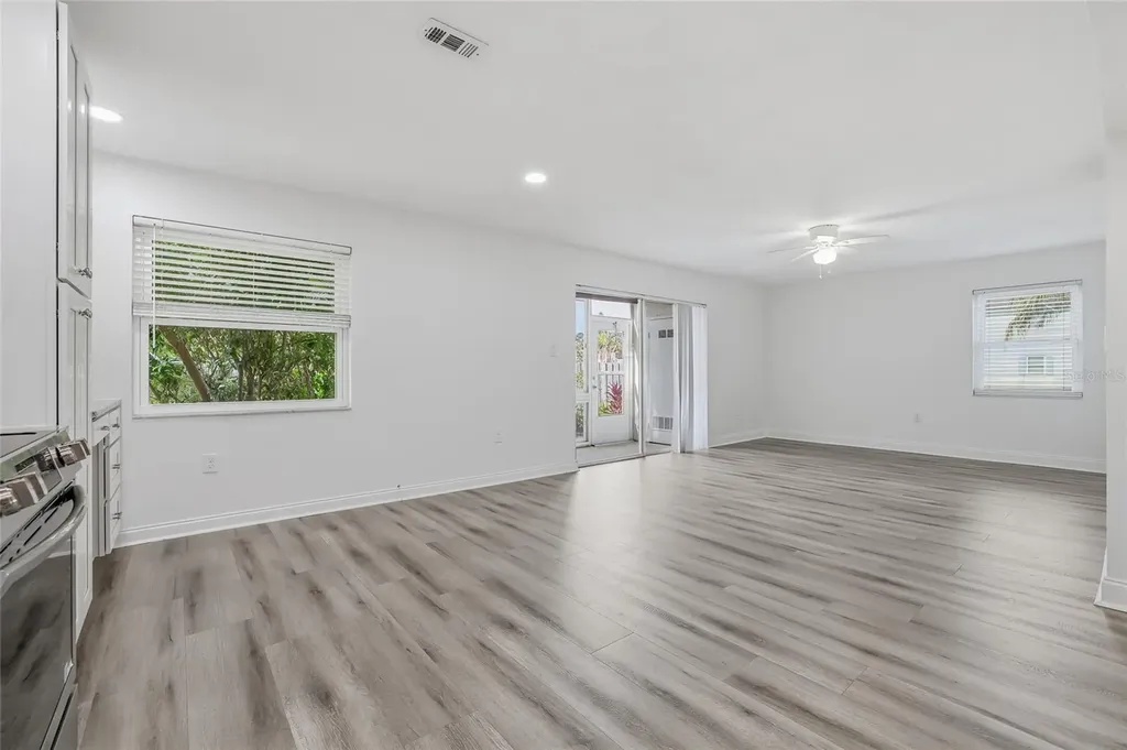 379 S Mcmullen Booth Road Clearwater FL 33759