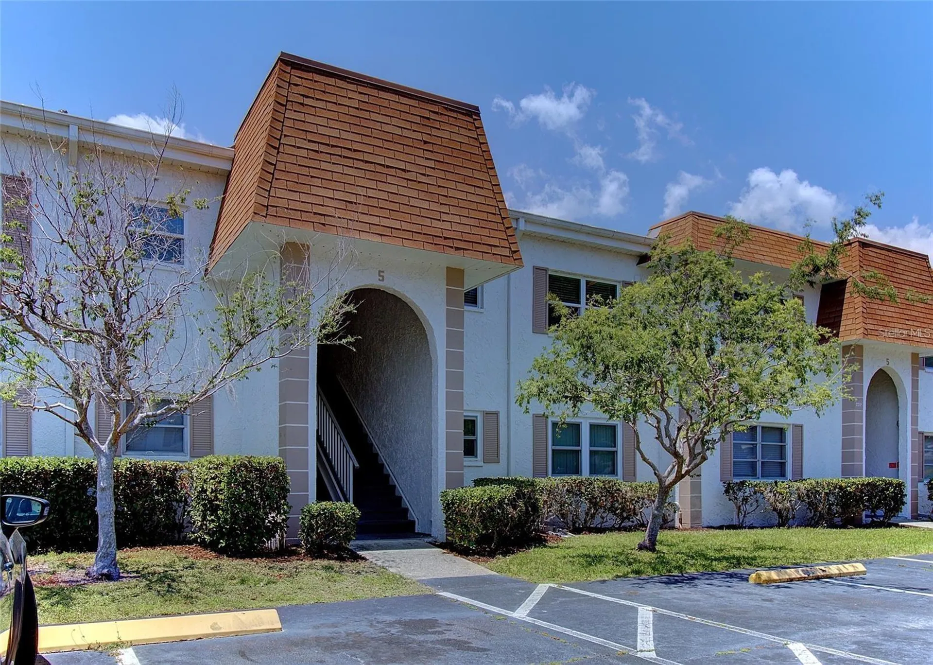 379 S Mcmullen Booth Road Clearwater FL 33759
