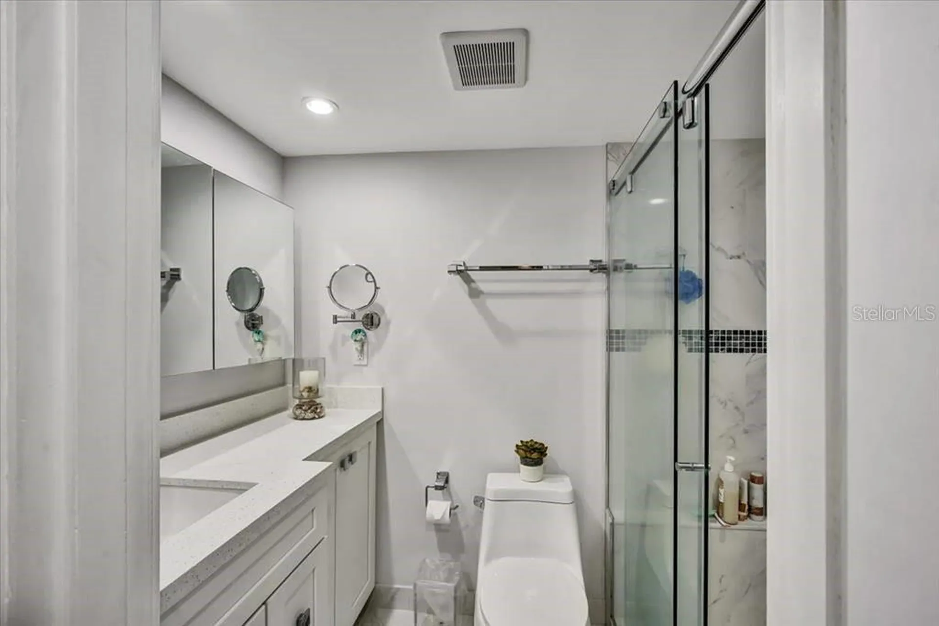 6046 W Peppertree Way Sarasota FL 34242