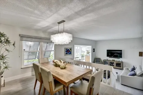 6046 W Peppertree Way Sarasota FL 34242