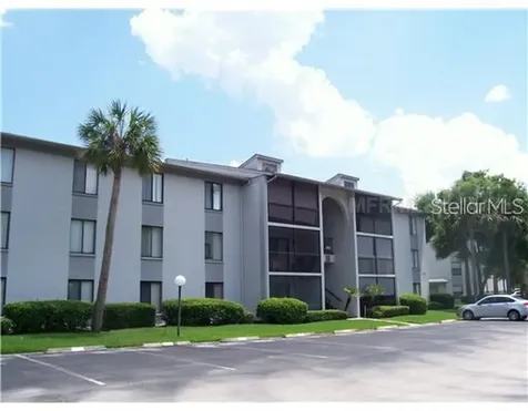 1013 S Pine Ridge Circle Sanford FL 32773