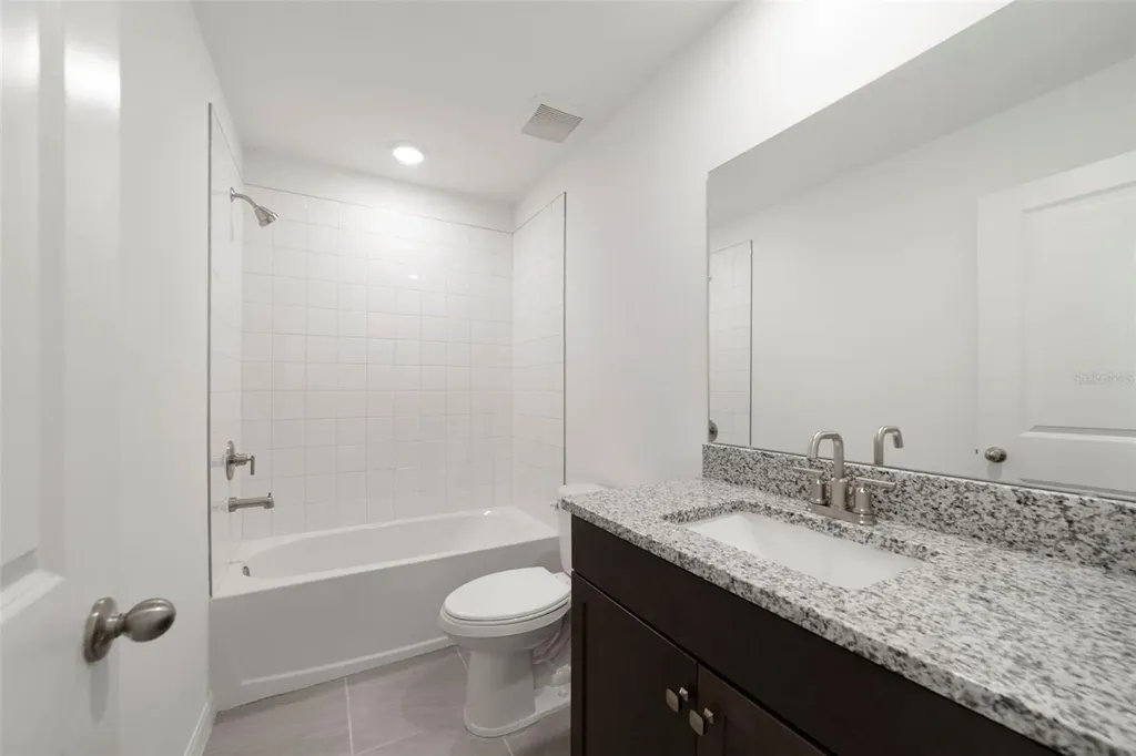 1685 Greenleaf Woods Cove Oviedo FL 32765