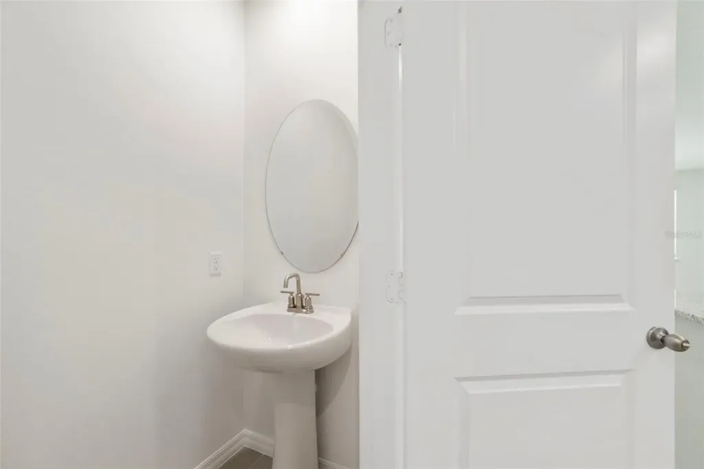 1685 Greenleaf Woods Cove Oviedo FL 32765