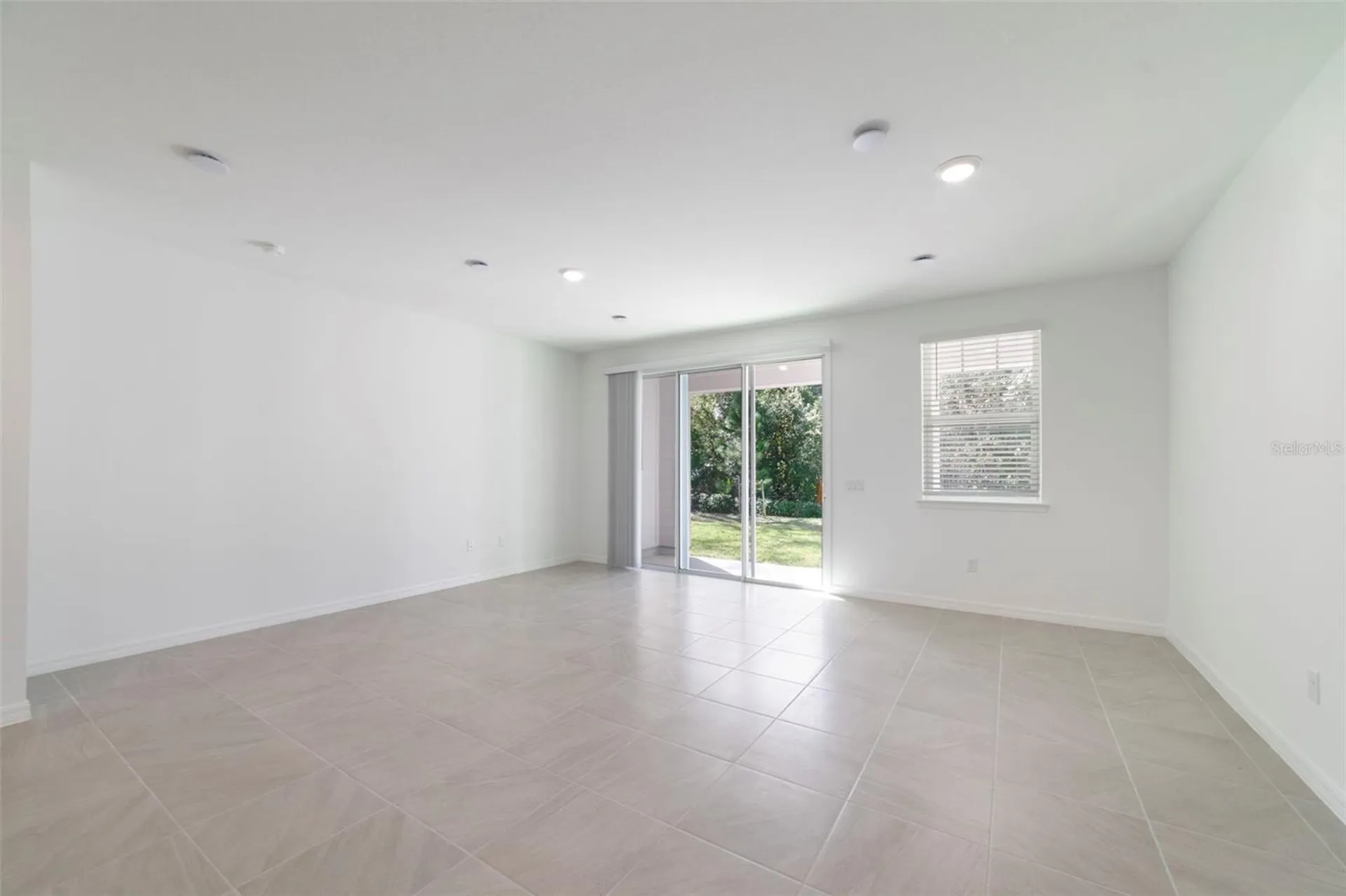 1685 Greenleaf Woods Cove Oviedo FL 32765