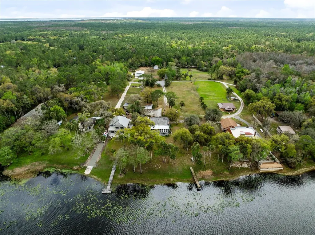 3921 E Osceola Road Geneva FL 32732