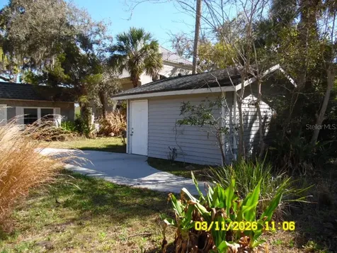 3921 E Osceola Road Geneva FL 32732