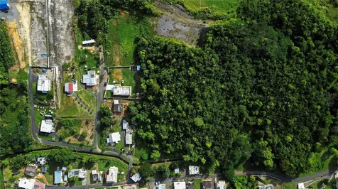 Calle Brillante Arsenales Bajos Isabela PR 00662