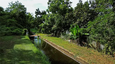Calle Brillante Arsenales Bajos Isabela PR 00662