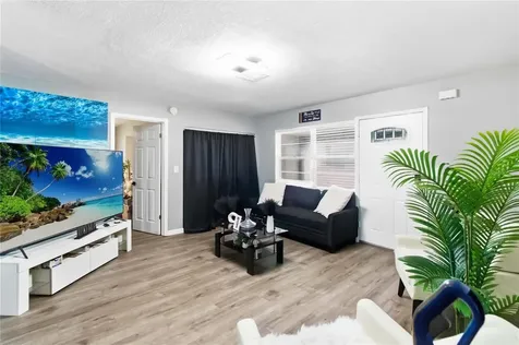568 E Normandy Boulevard Deltona FL 32725