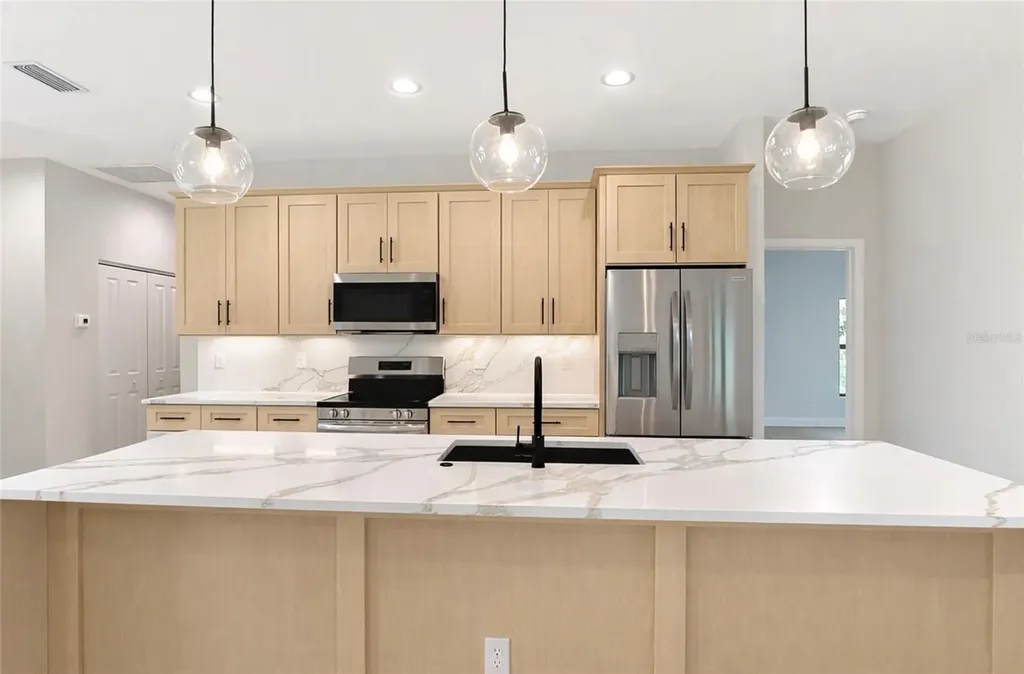 6231 Rowe Street Englewood FL 34224