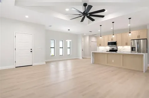 6231 Rowe Street Englewood FL 34224