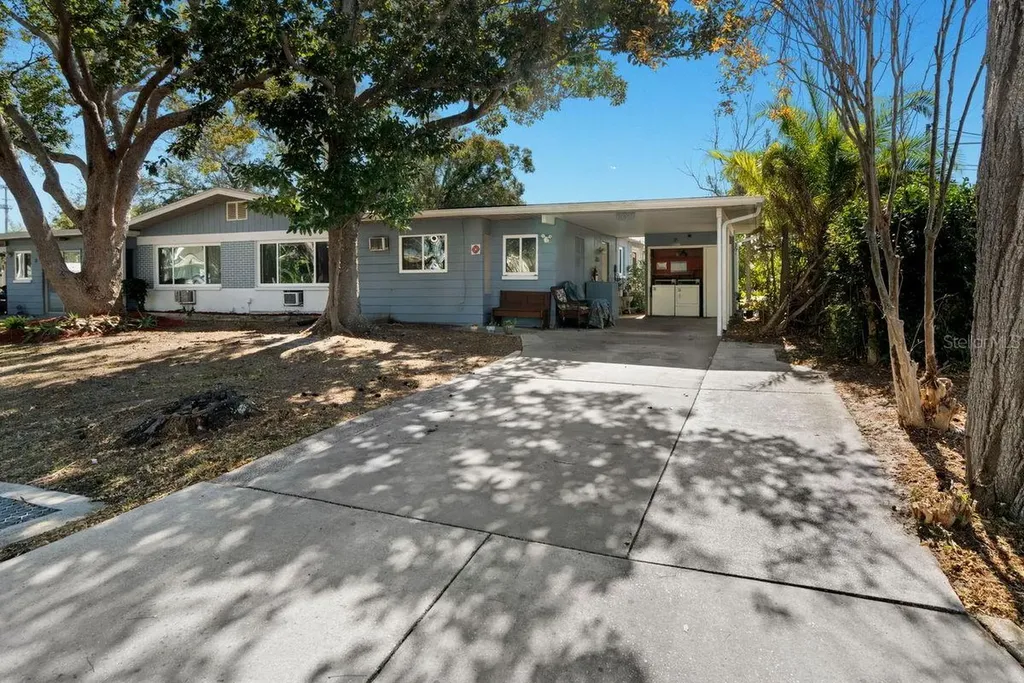 1301 N Lotus Drive Dunedin FL 34698