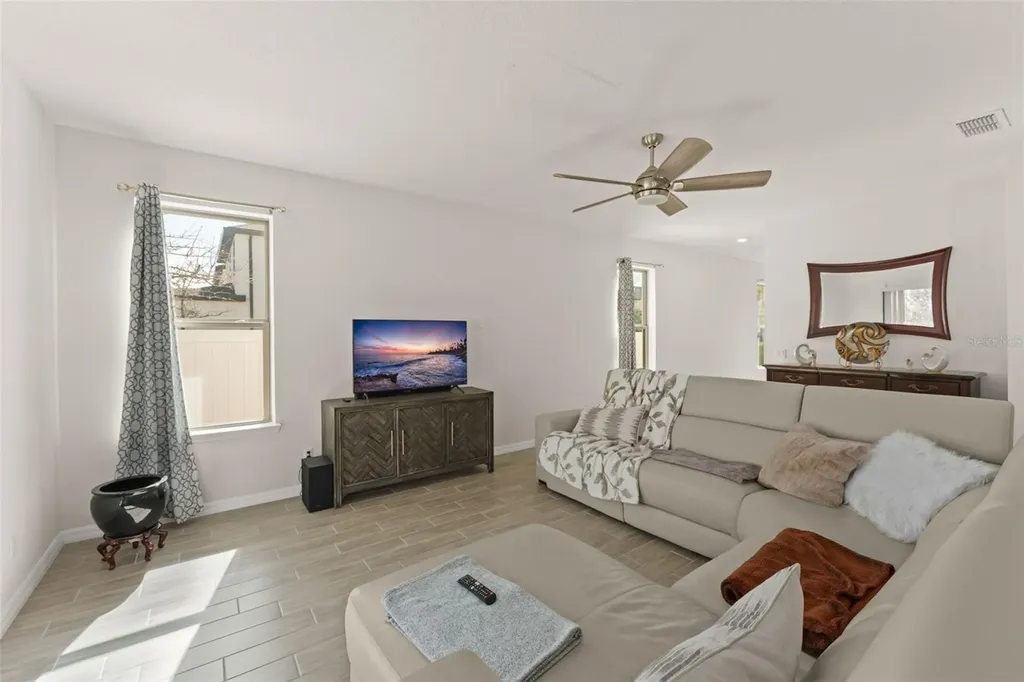 9847 Aurea Moss Lane Orlando FL 32832