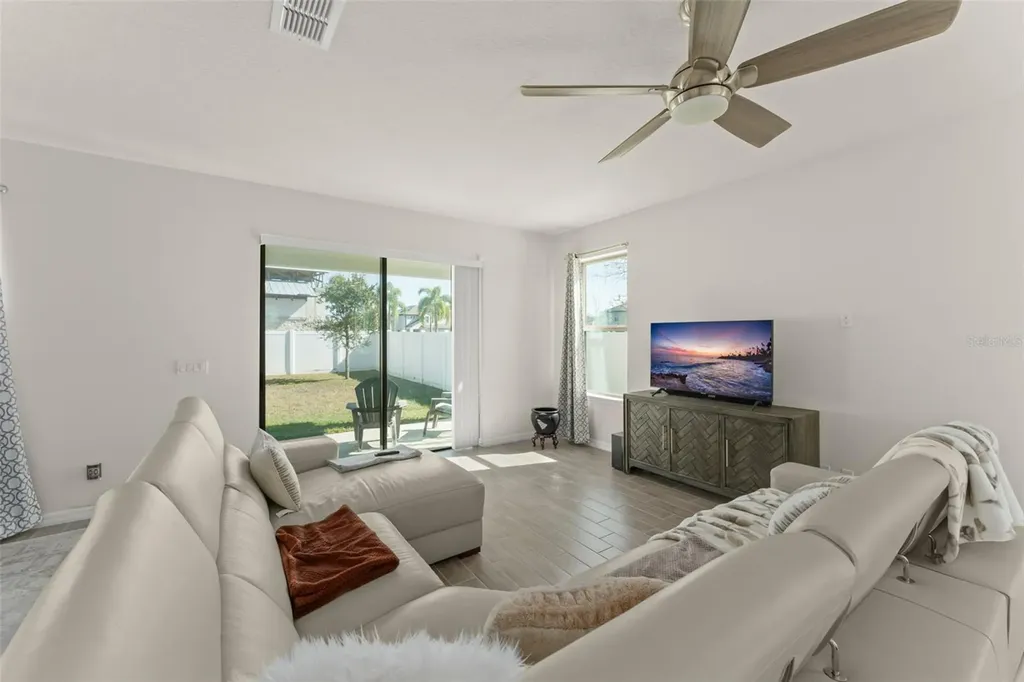 9847 Aurea Moss Lane Orlando FL 32832