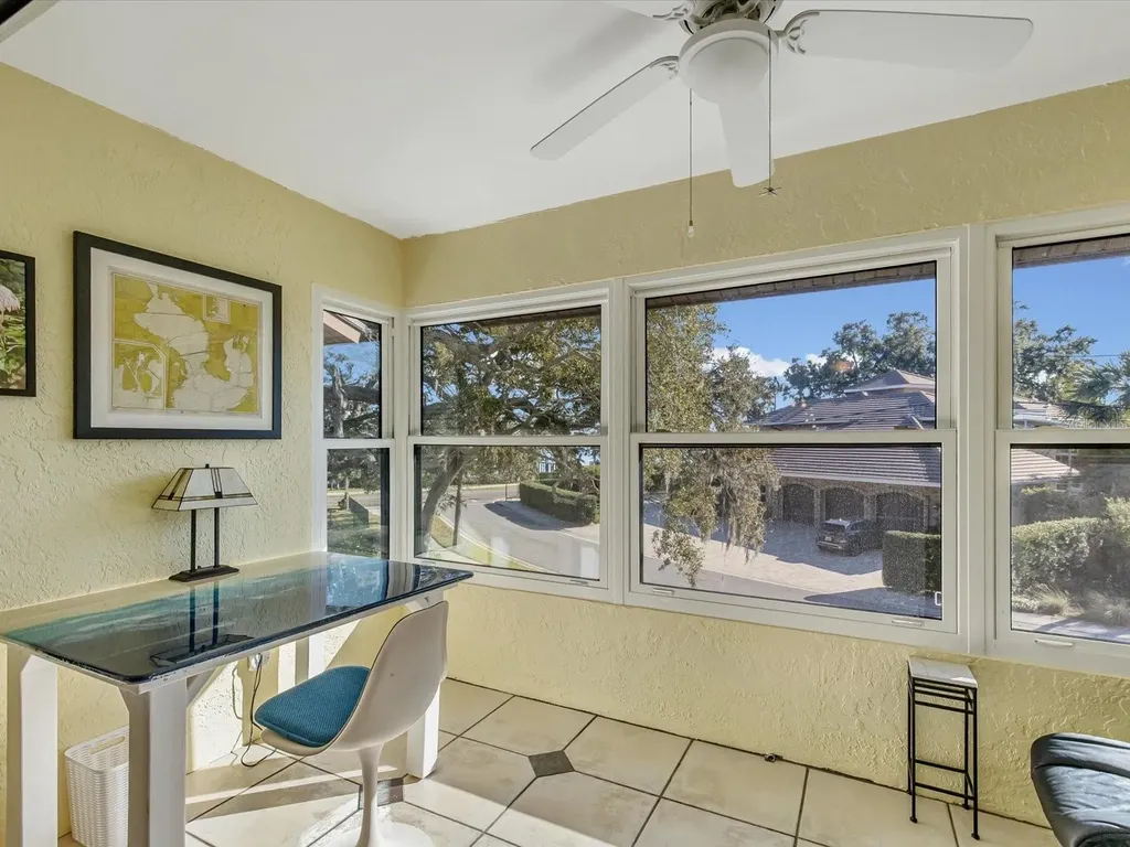 413 S Bayshore Boulevard Safety Harbor FL 34695