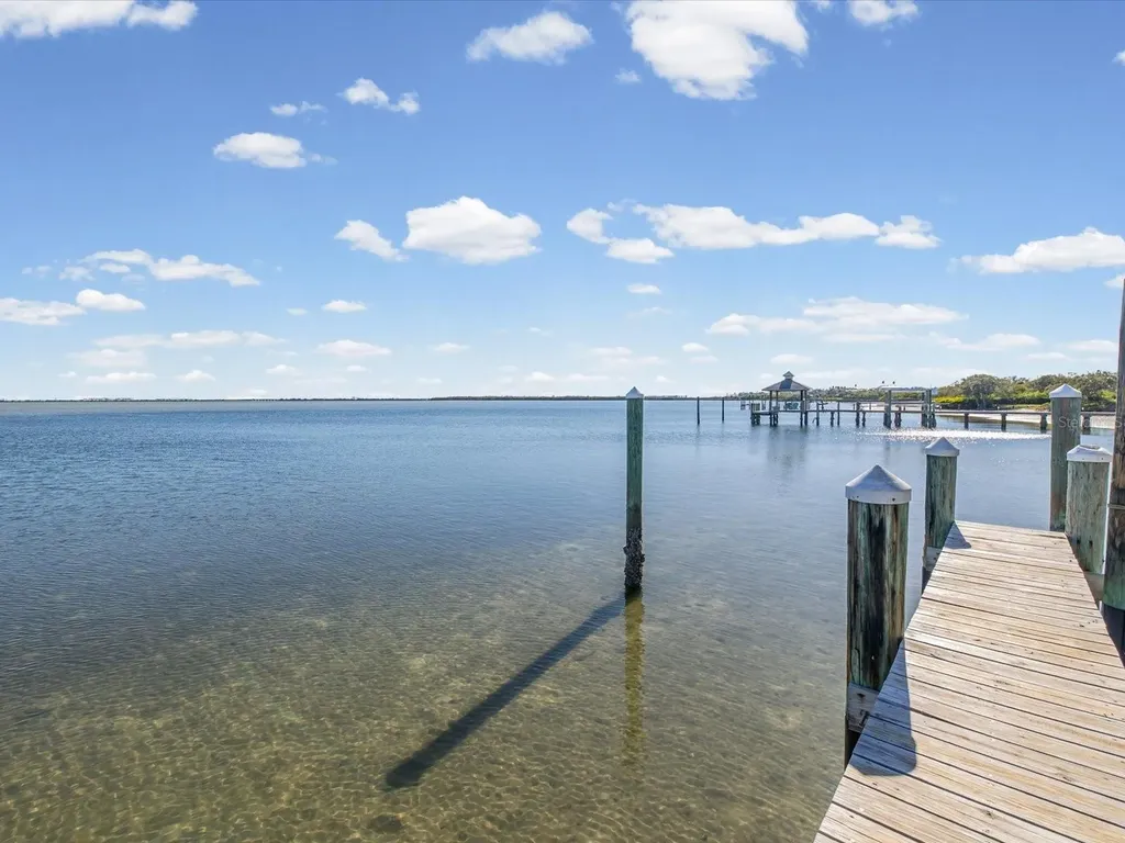 413 S Bayshore Boulevard Safety Harbor FL 34695