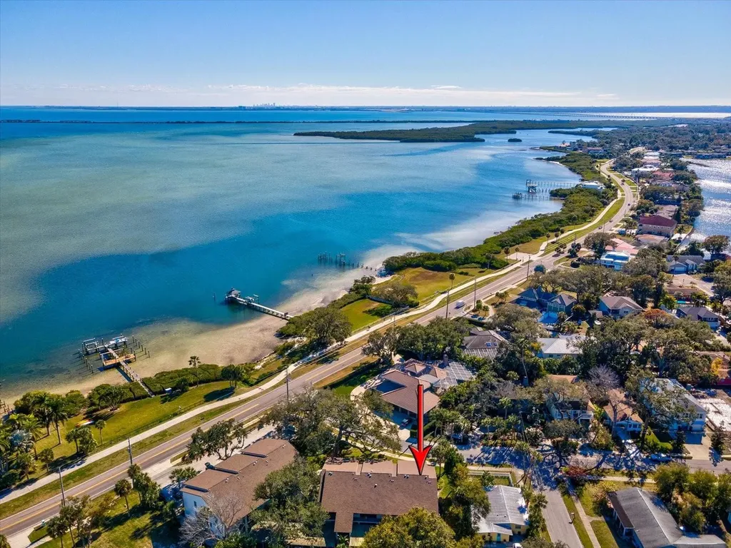 413 S Bayshore Boulevard Safety Harbor FL 34695