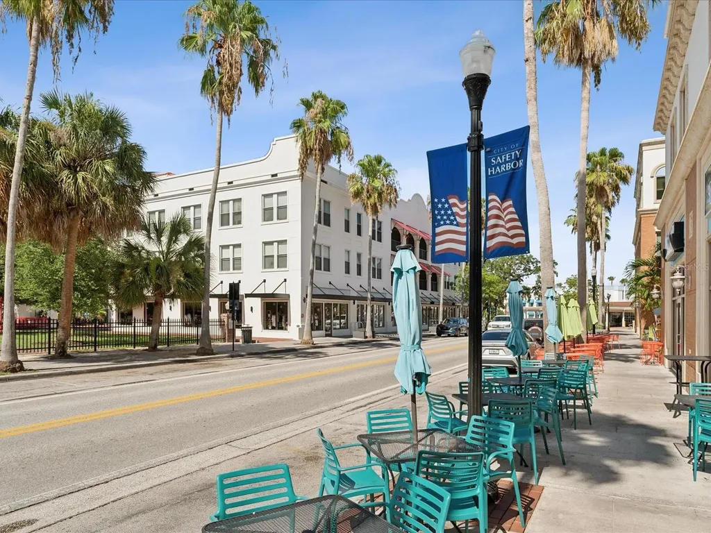 413 S Bayshore Boulevard Safety Harbor FL 34695