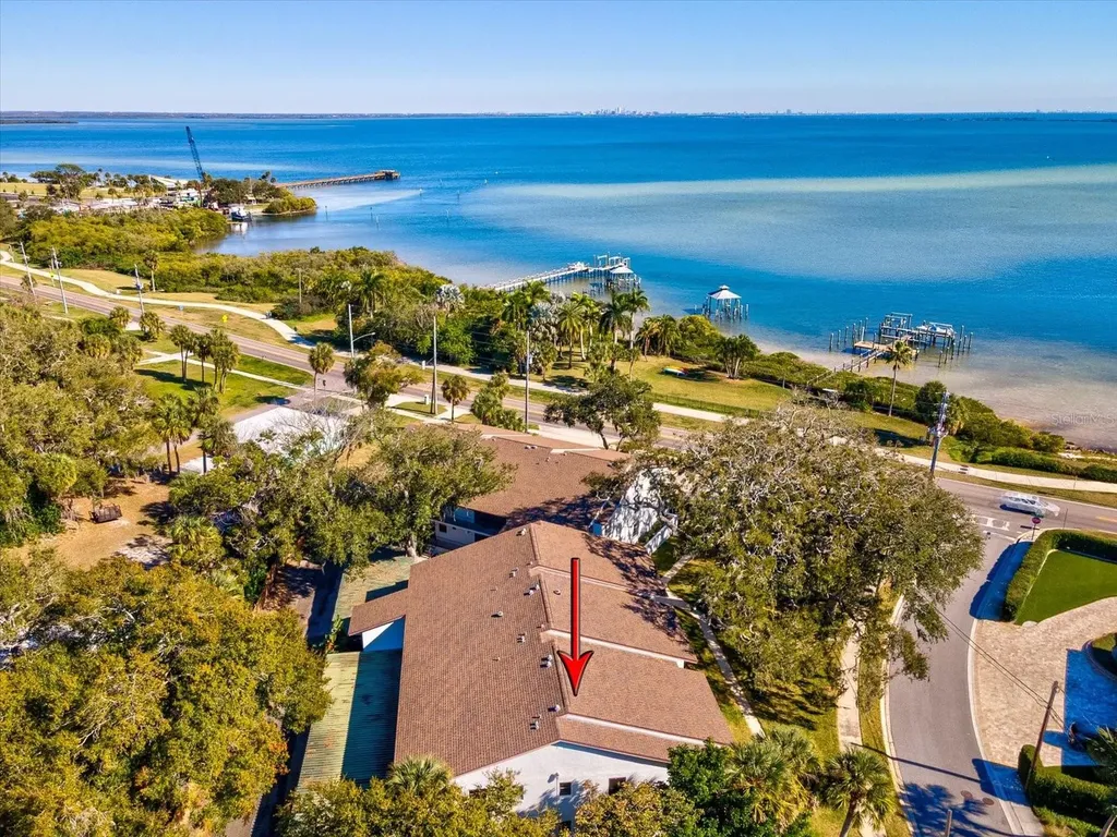 413 S Bayshore Boulevard Safety Harbor FL 34695