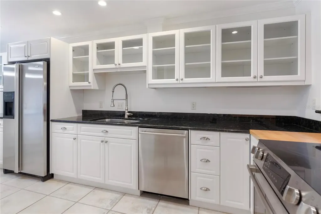 413 S Bayshore Boulevard Safety Harbor FL 34695