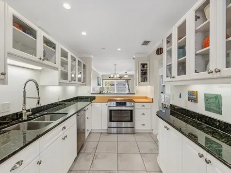 413 S Bayshore Boulevard Safety Harbor FL 34695