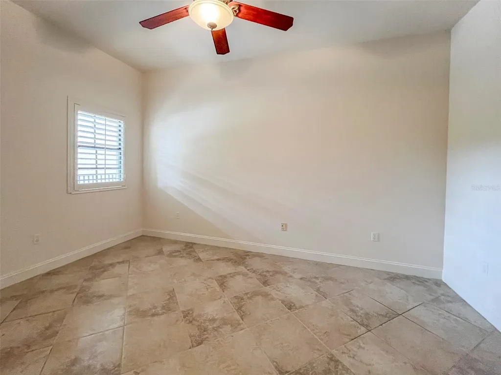7710 Lake Vista Court Bradenton FL 34202