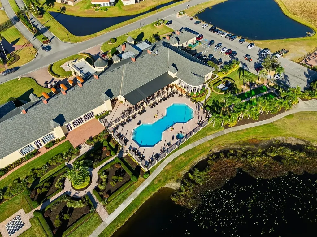 1033 Sawgrass Drive Winter Haven FL 33884