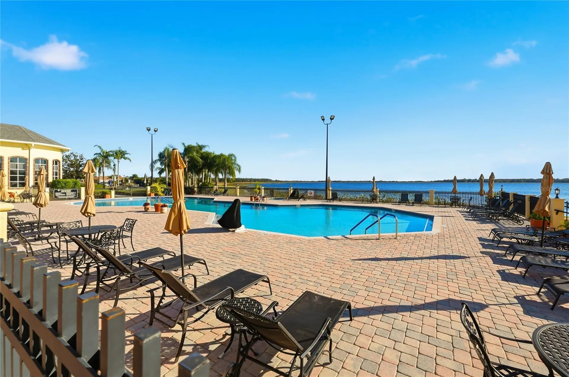 1033 Sawgrass Drive Winter Haven FL 33884