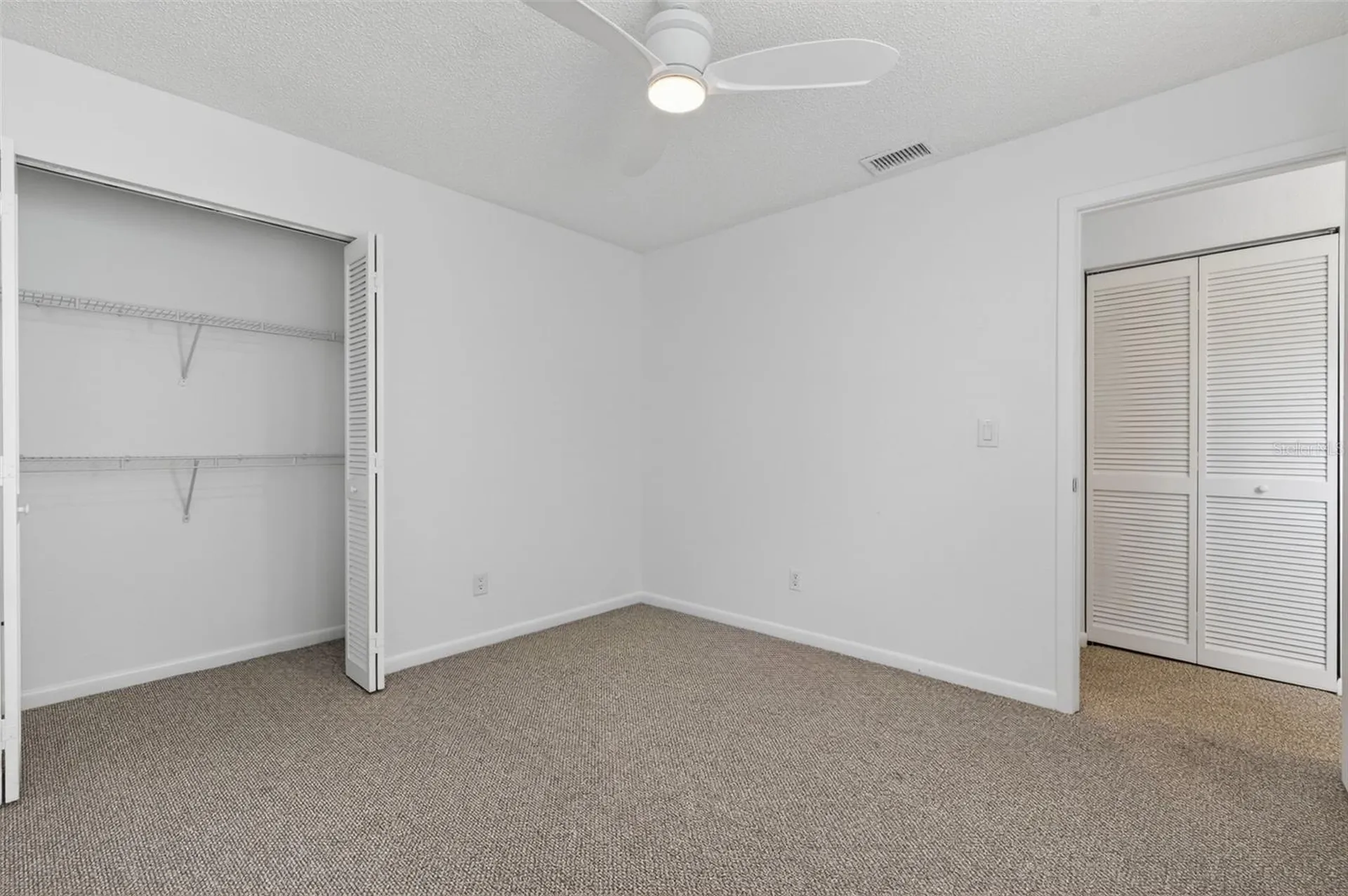 484 Santa Cruz Place NE St Petersburg FL 33703