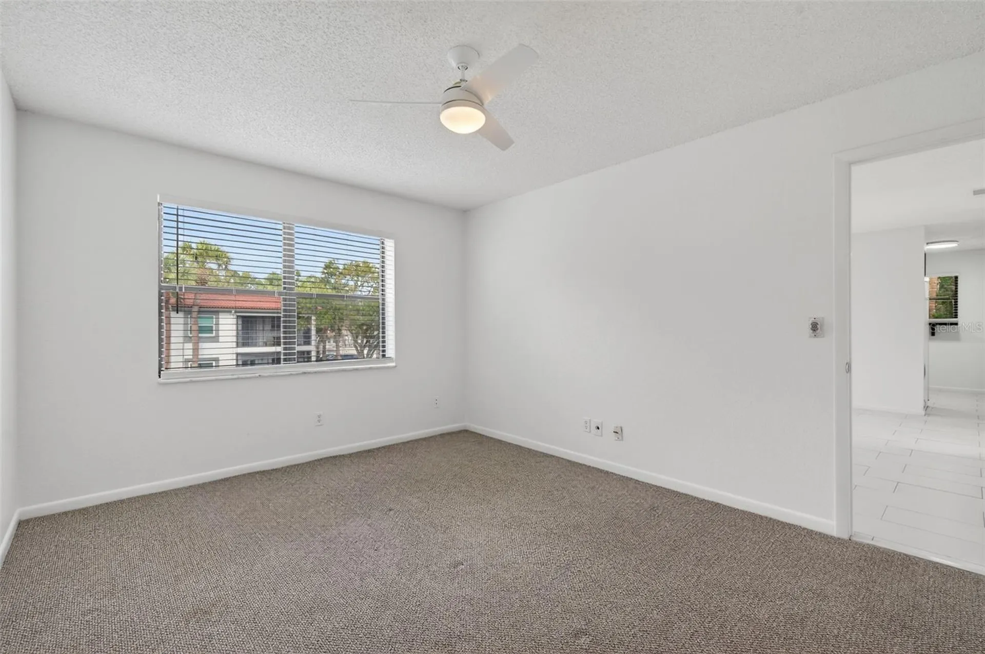 484 Santa Cruz Place NE St Petersburg FL 33703