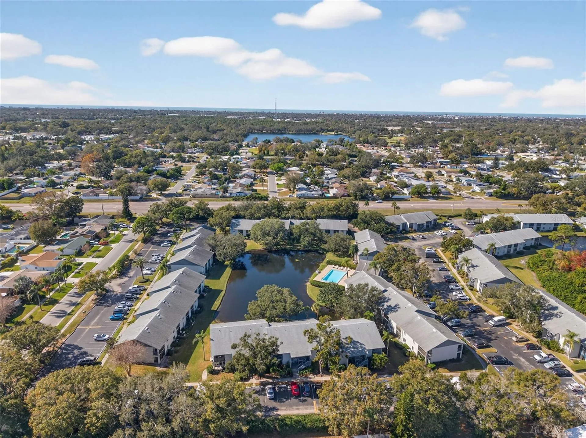 484 Santa Cruz Place NE St Petersburg FL 33703