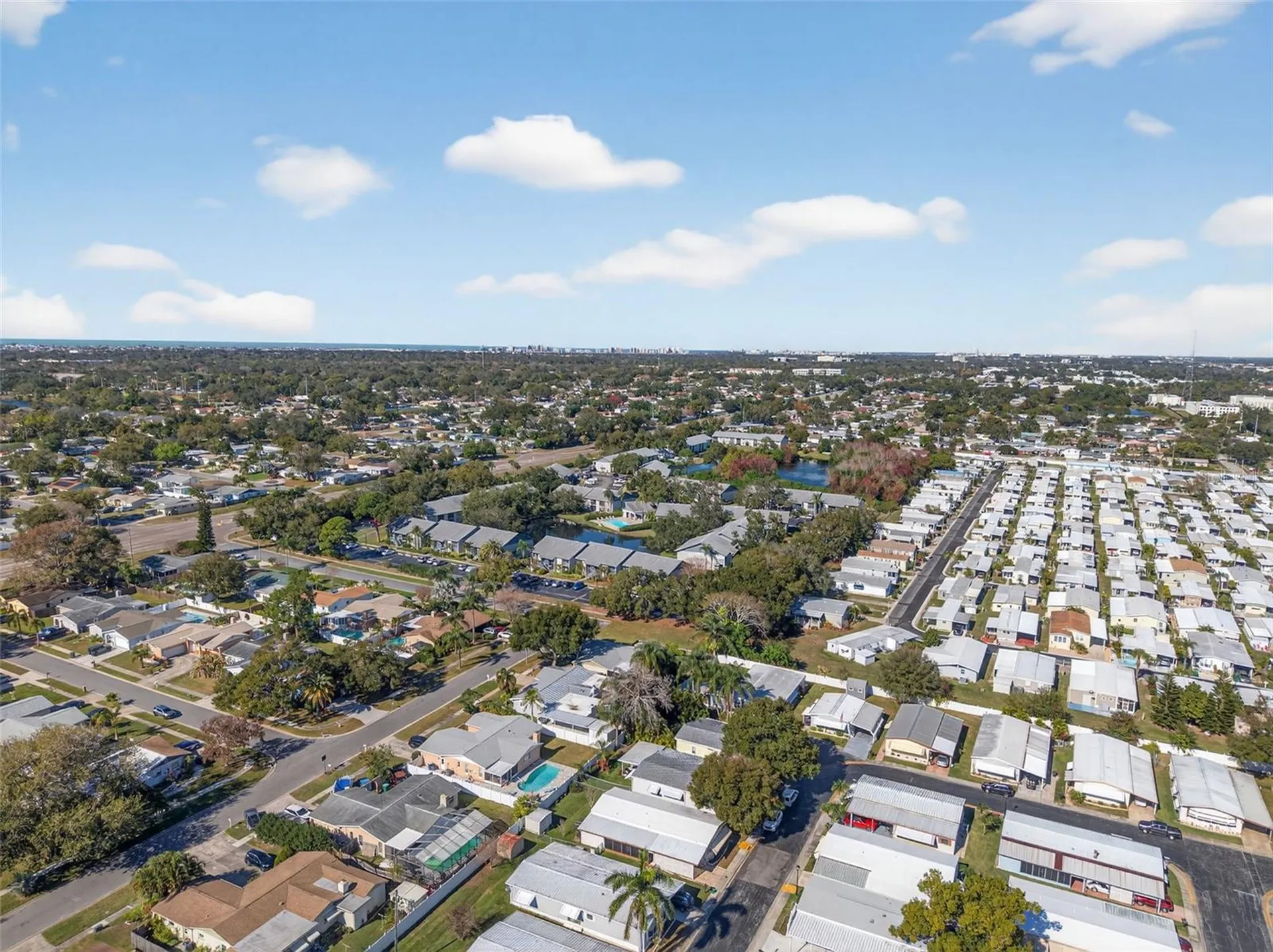 484 Santa Cruz Place NE St Petersburg FL 33703
