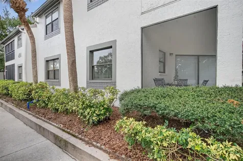 484 Santa Cruz Place NE St Petersburg FL 33703