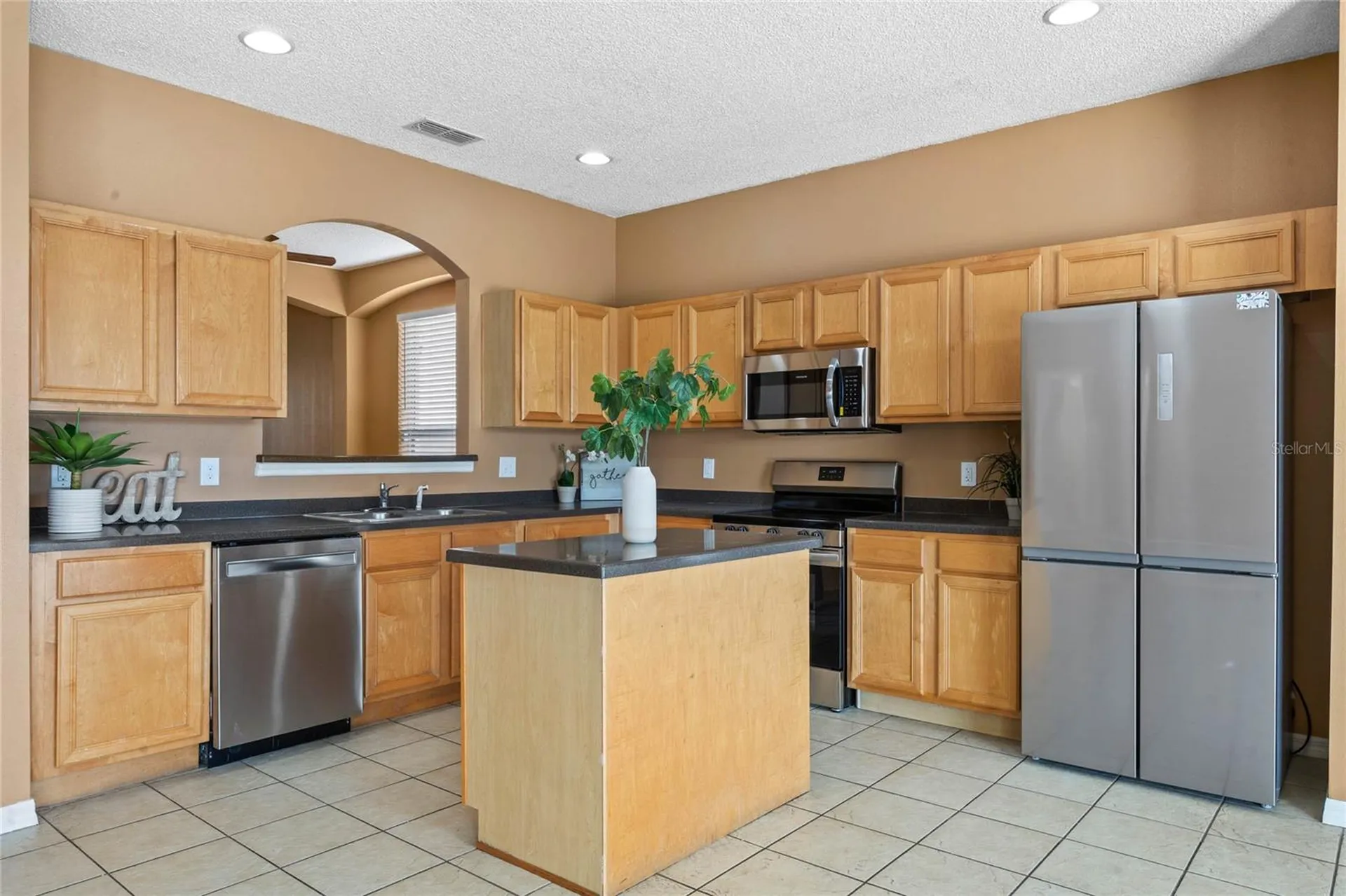 121 Madiera Beach Boulevard Kissimmee FL 34746
