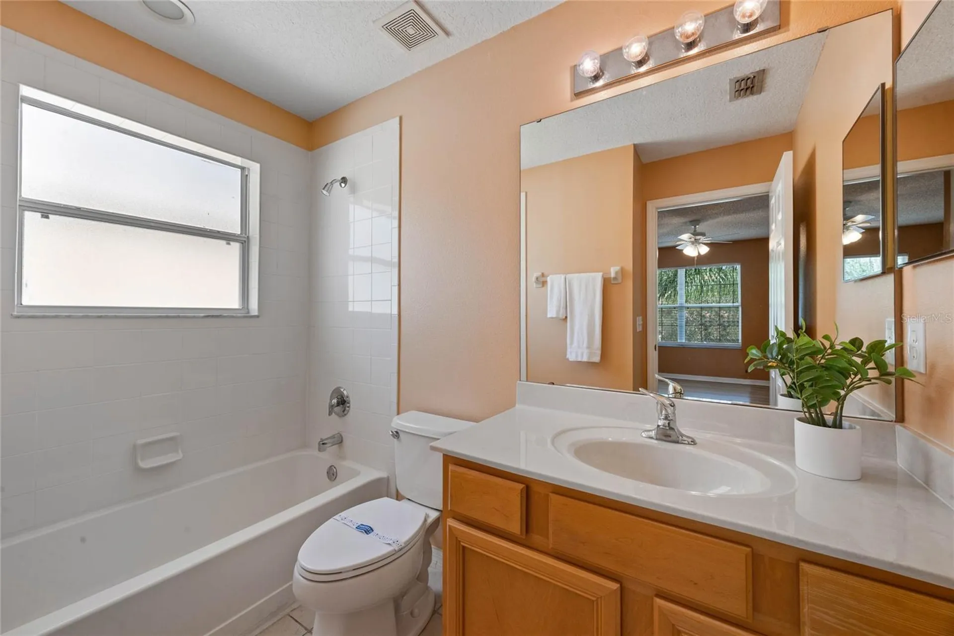 121 Madiera Beach Boulevard Kissimmee FL 34746