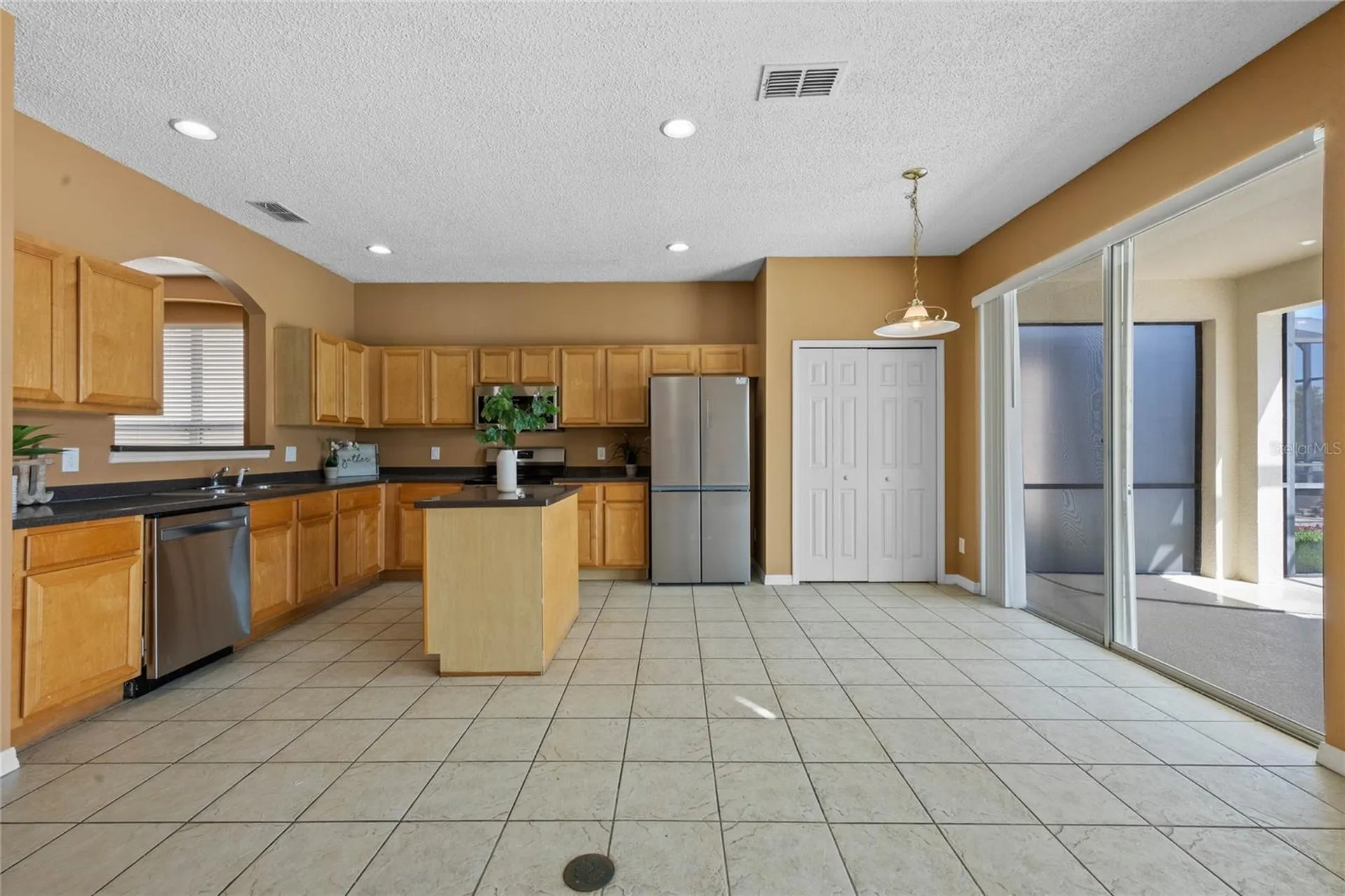 121 Madiera Beach Boulevard Kissimmee FL 34746