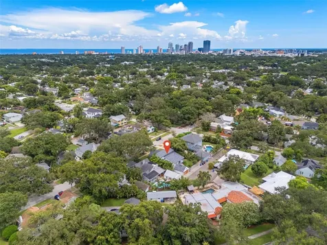 2420 14th Street N St Petersburg FL 33704
