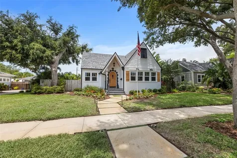 2420 14th Street N St Petersburg FL 33704