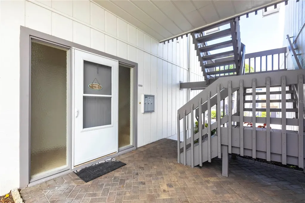 6026 E Peppertree Way Sarasota FL 34242
