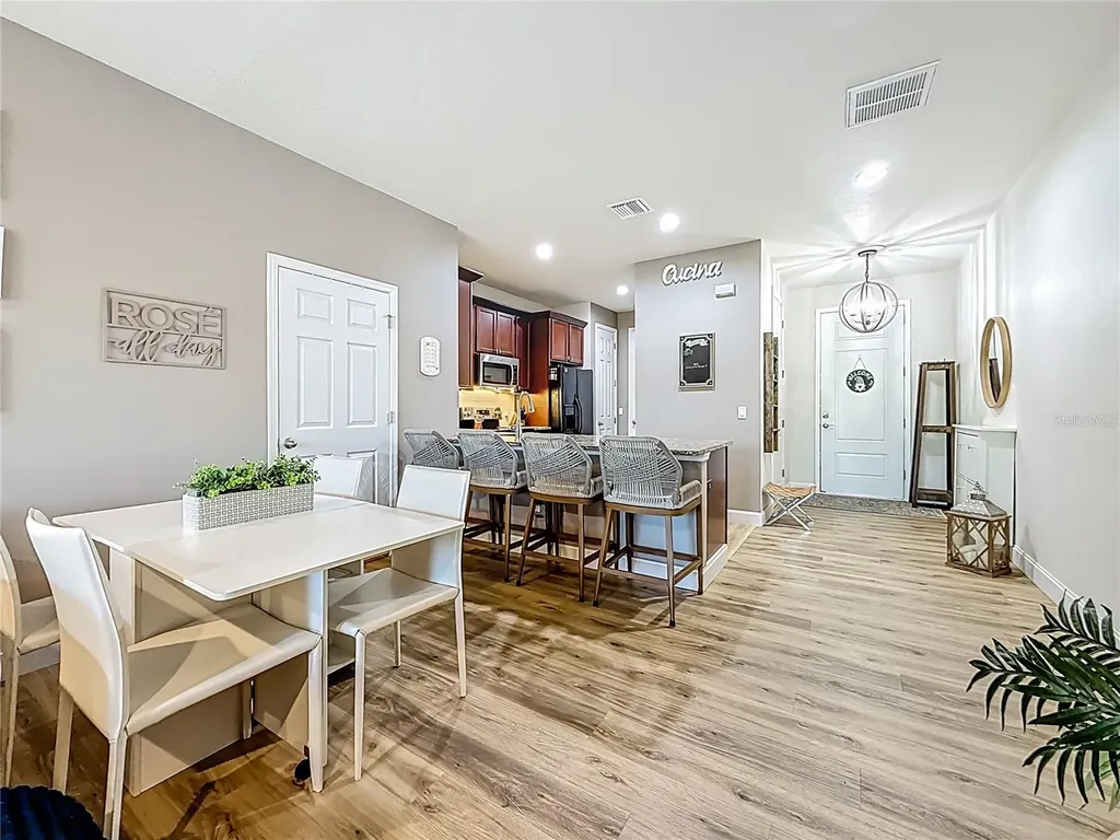 1962 Marlington Way Clearwater FL 33763