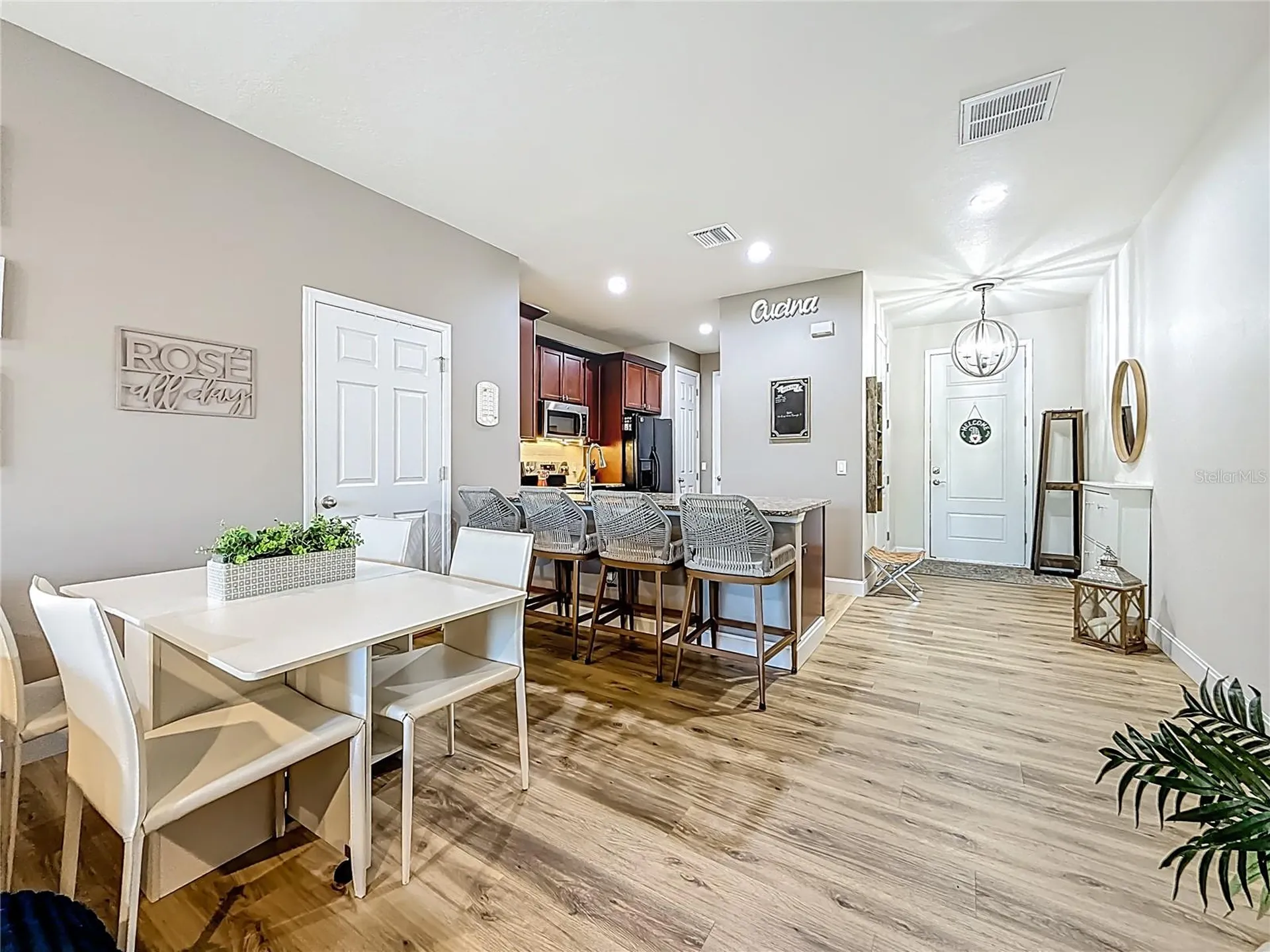 1962 Marlington Way Clearwater FL 33763