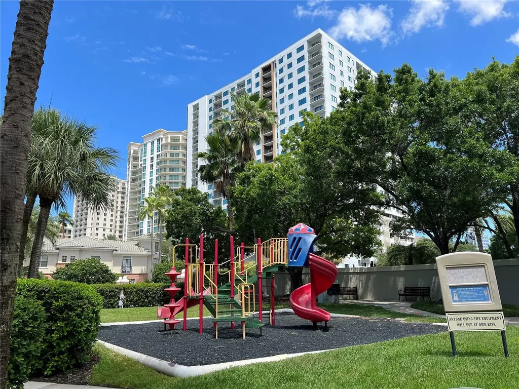 805 Normandy Trace Road Tampa FL 33602