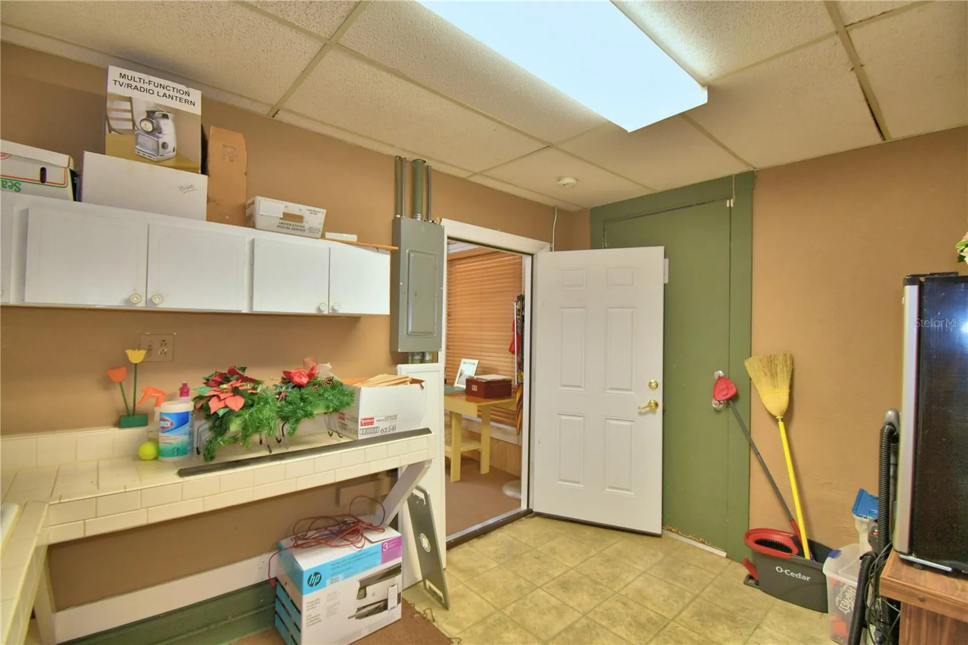 22 E Wall Street Frostproof FL 33843