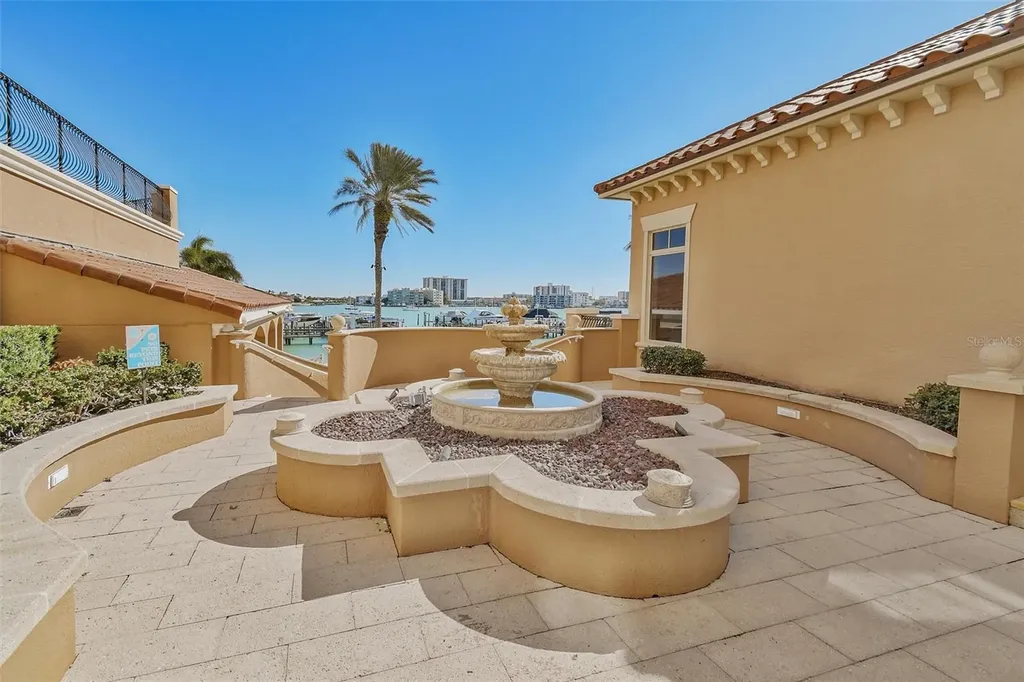 525 Mandalay Avenue Clearwater Beach FL 33767