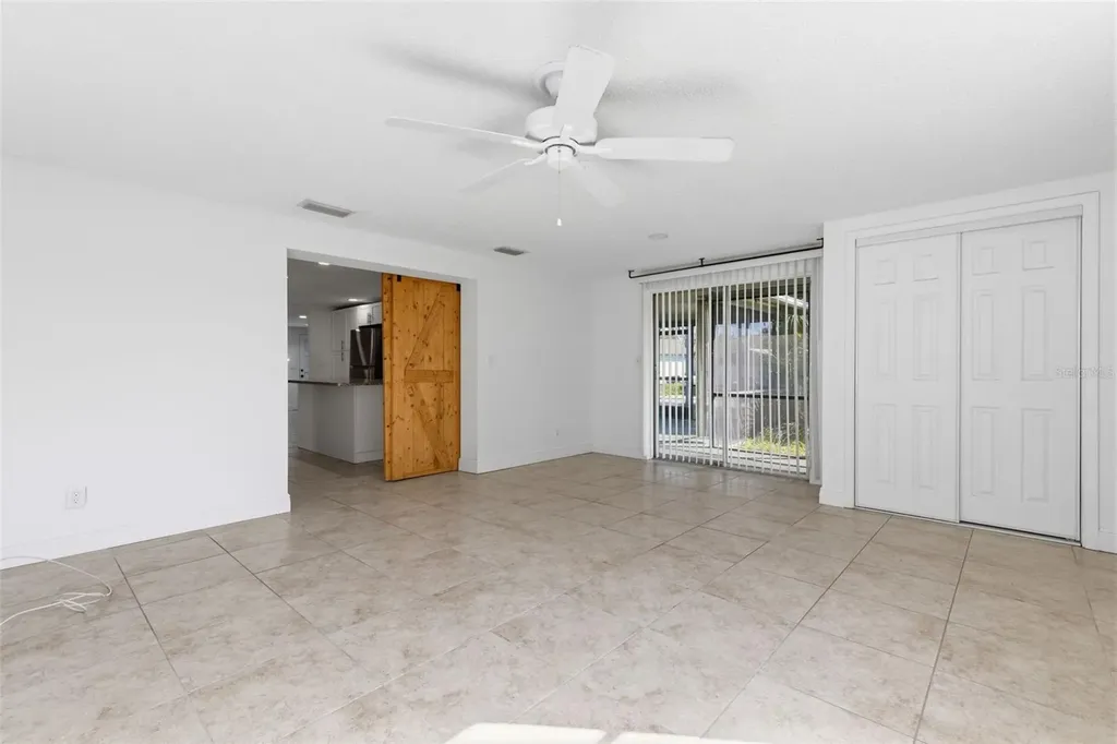 5802 Greenwood Way Holiday FL 34690