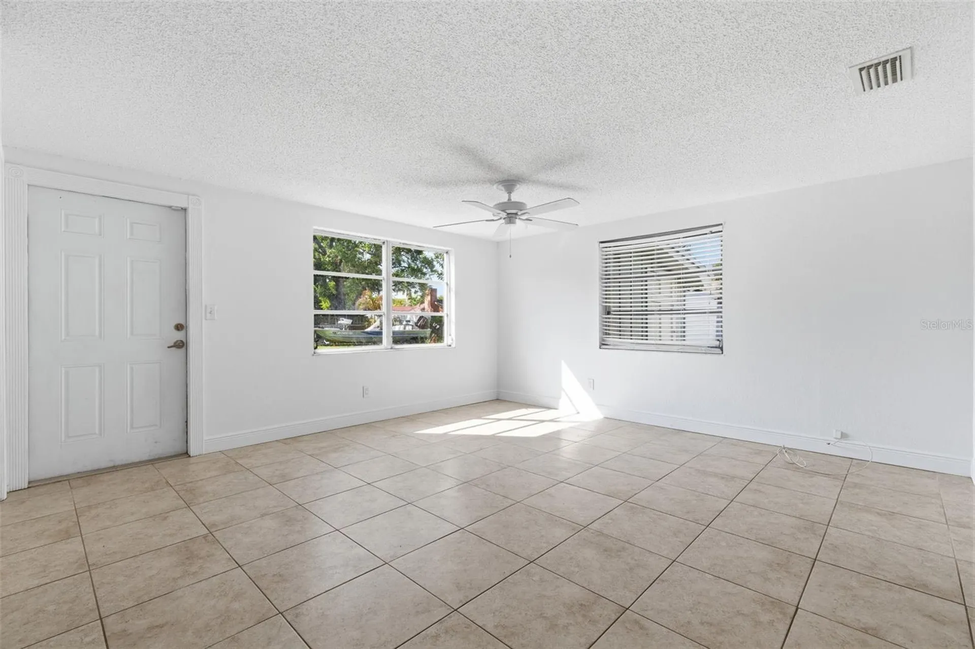 5802 Greenwood Way Holiday FL 34690