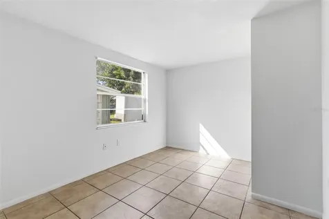 5802 Greenwood Way Holiday FL 34690